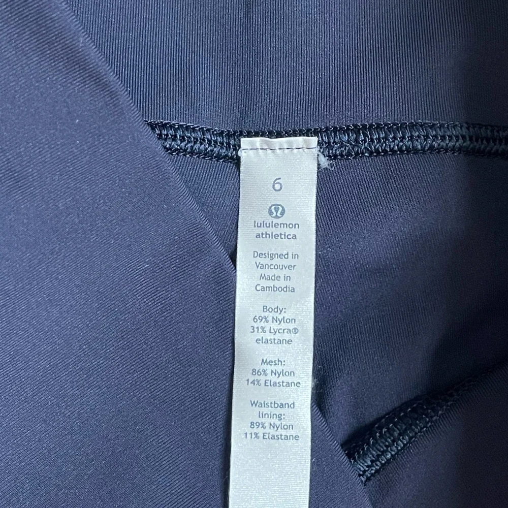 Lululemon Lean In Crop (17